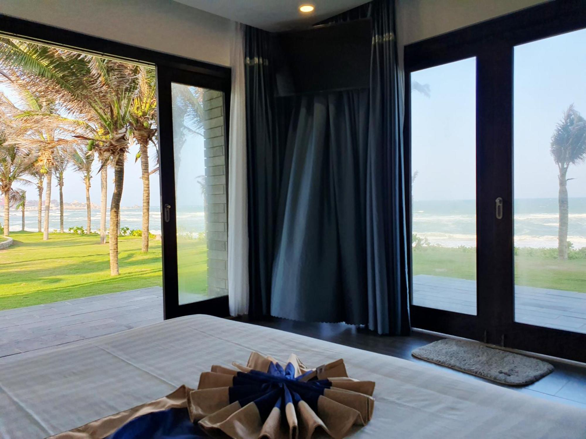 Starlight Villa Beach Resort & Spa Phan Thiet Bagian luar foto
