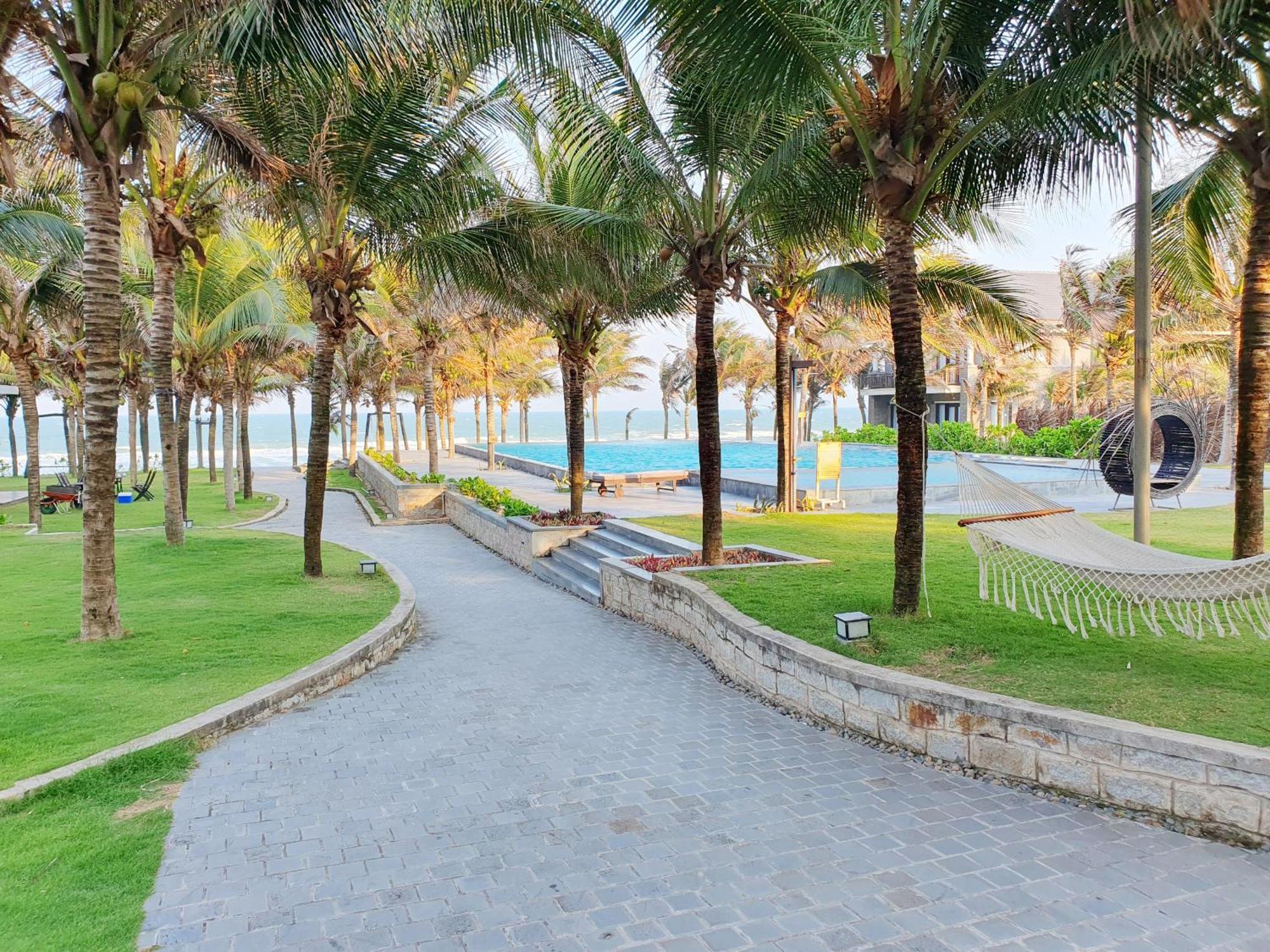Starlight Villa Beach Resort & Spa Phan Thiet Bagian luar foto